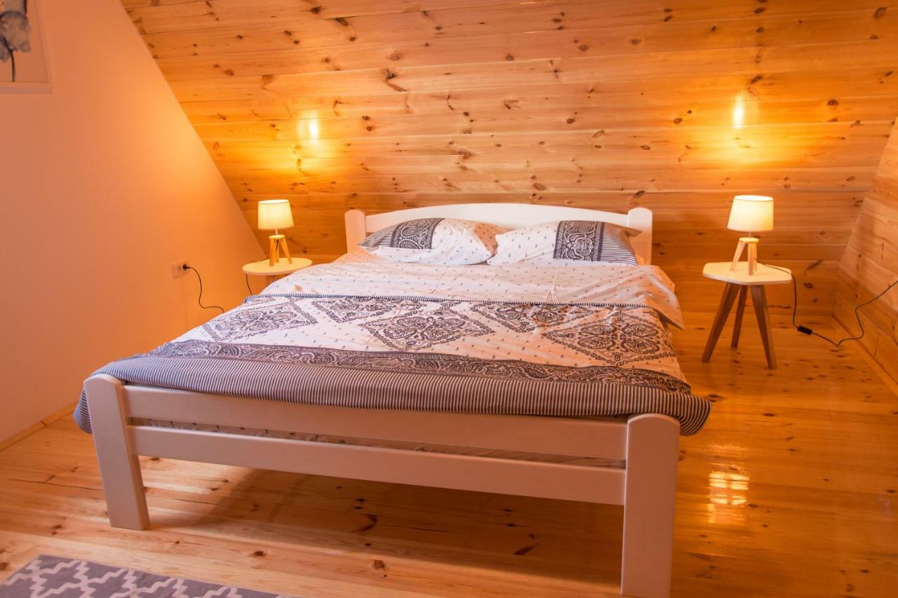 Wood Inn 자블야크 외부 사진